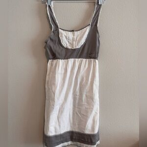 Cute summer dress with a‎ lining - size Small